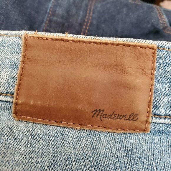 28 MADEWELL Distressed 9" High Rise Skinny Jeans - Picture 11 of 15